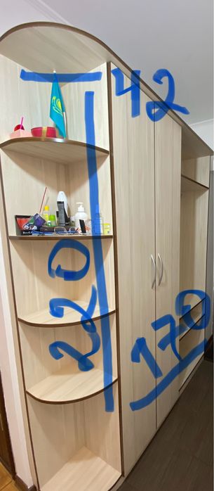 Шкаф для прихожей