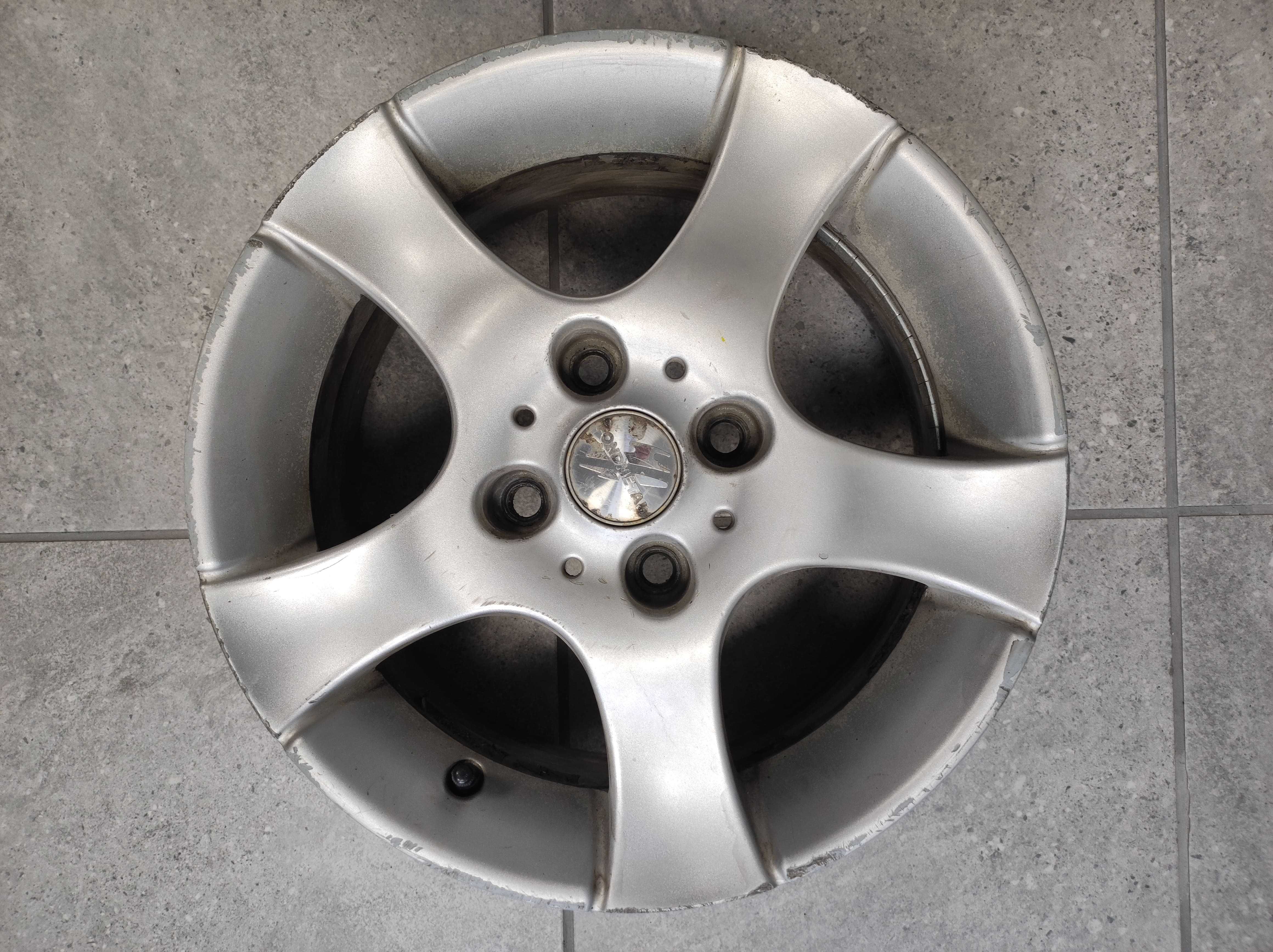 Алуминиеви джанти FONDMETAL 7200 6.5x15 4x108 ET42 67.1