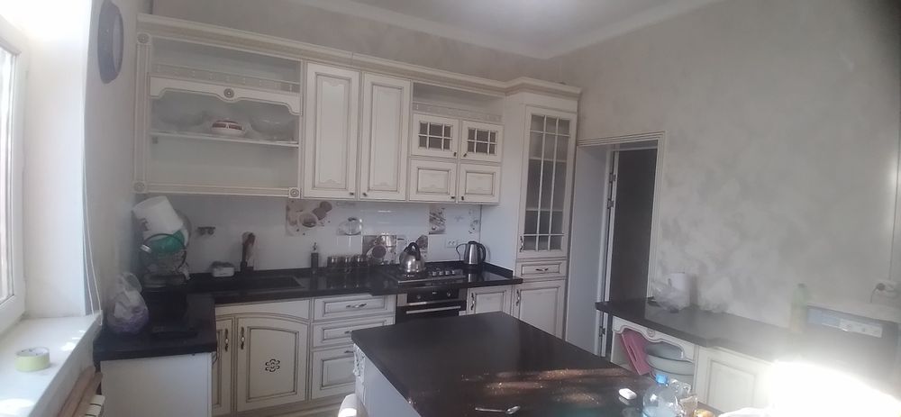 Кухонный гарнитур 5 метров.