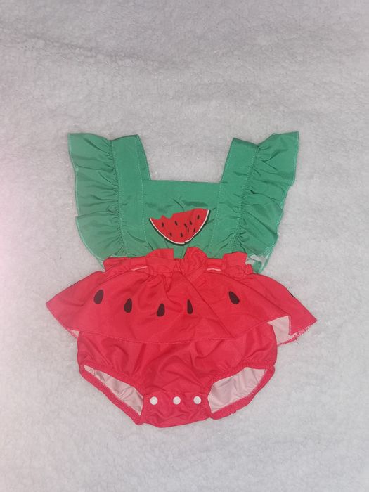 Rochițe deosebite pentru fetițe