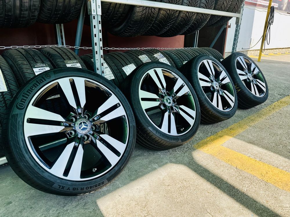 Jante Mercedes 18 A B C E CLA GLA | 225/40 R18 92Y XL Continental CSC5