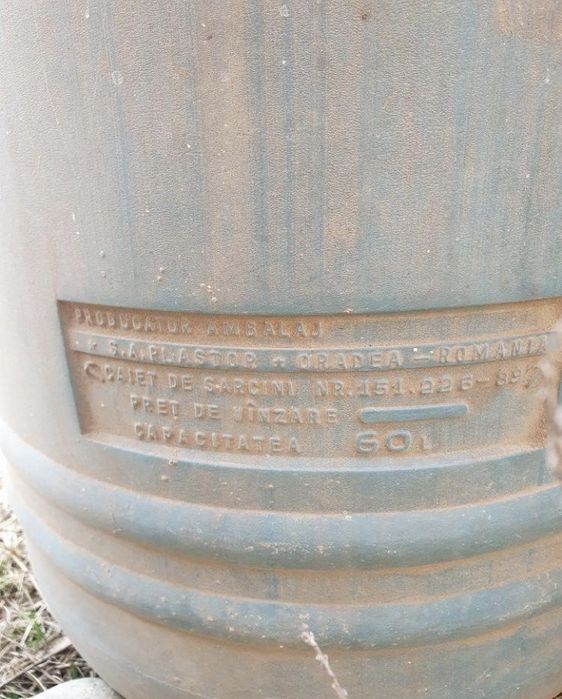 Vand bidon 60l din plastic