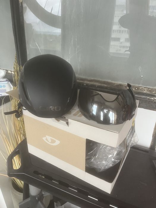 Аеро каска Giro нова