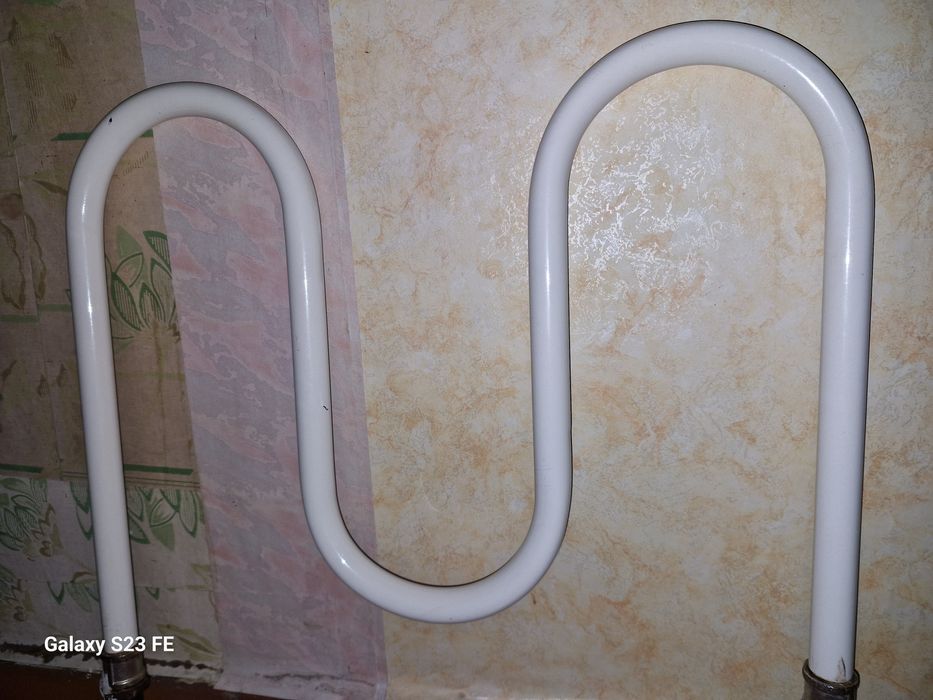 Продам полотеносушитель водяной б/у