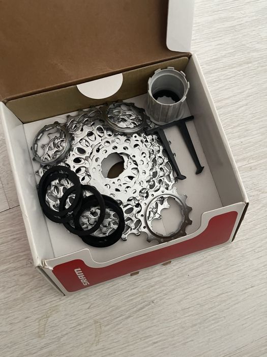 Кассета SRAM 11 скоростей. 11-32