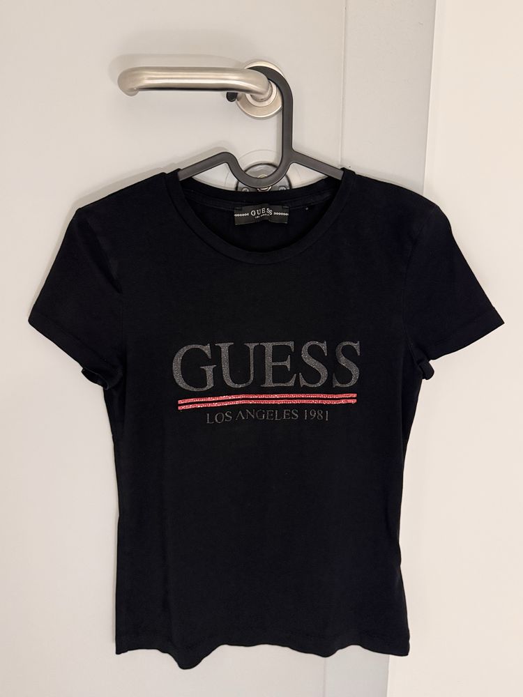 Тениска на Guess ХS