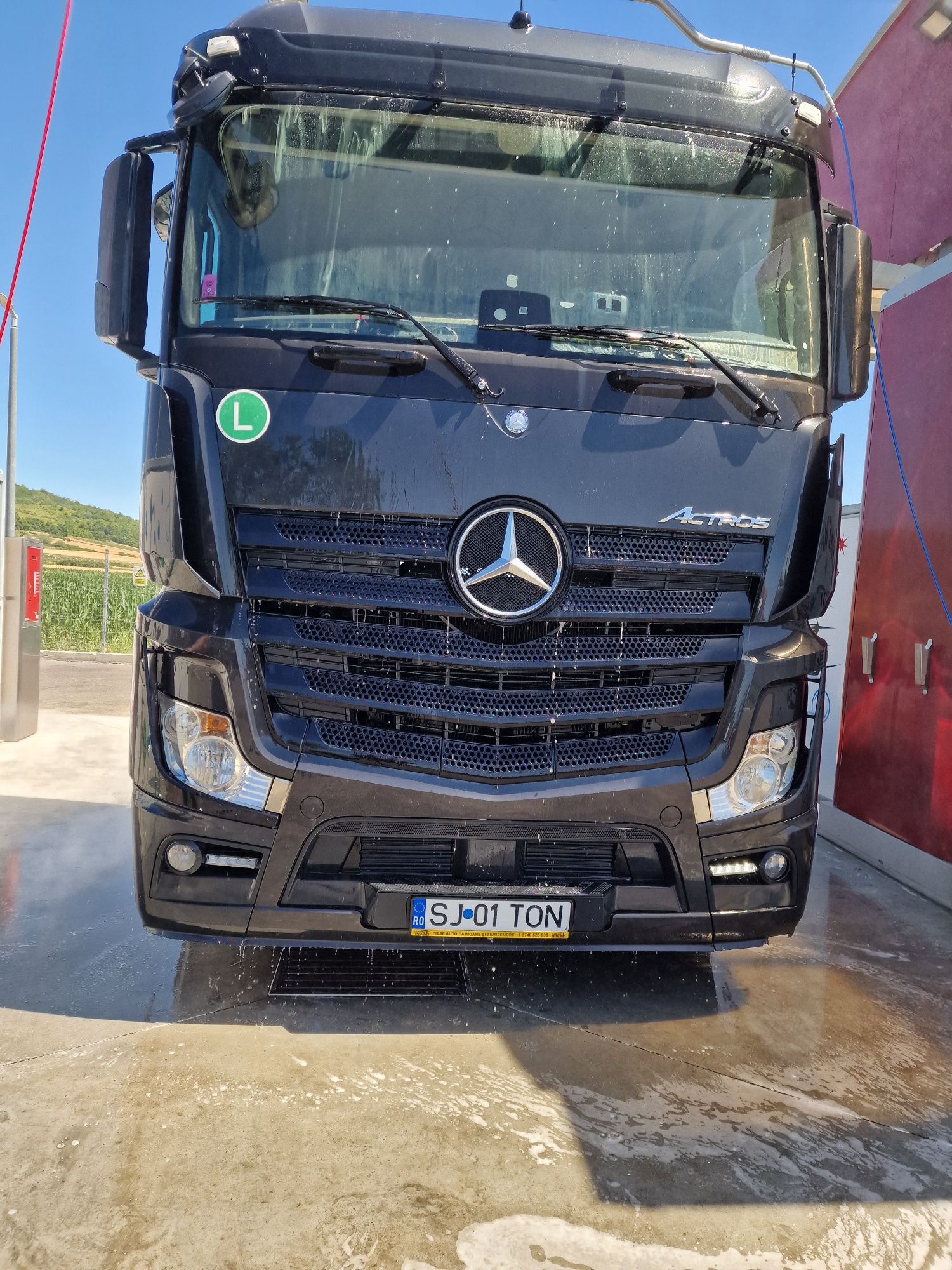 Vand Mercedes Actros 1845