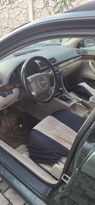 Dezmembrez audi a4 1,9 130cp 2004 awx. Zabrani județul Arad