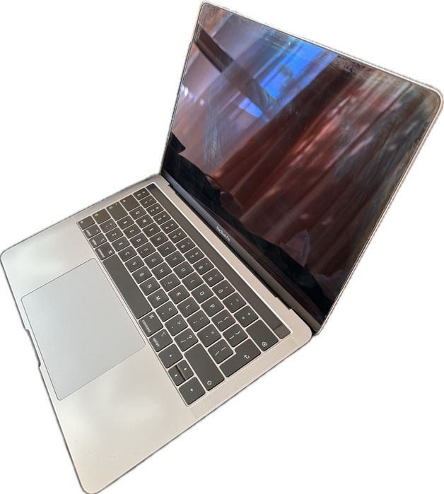 Vand macbook pro 2019