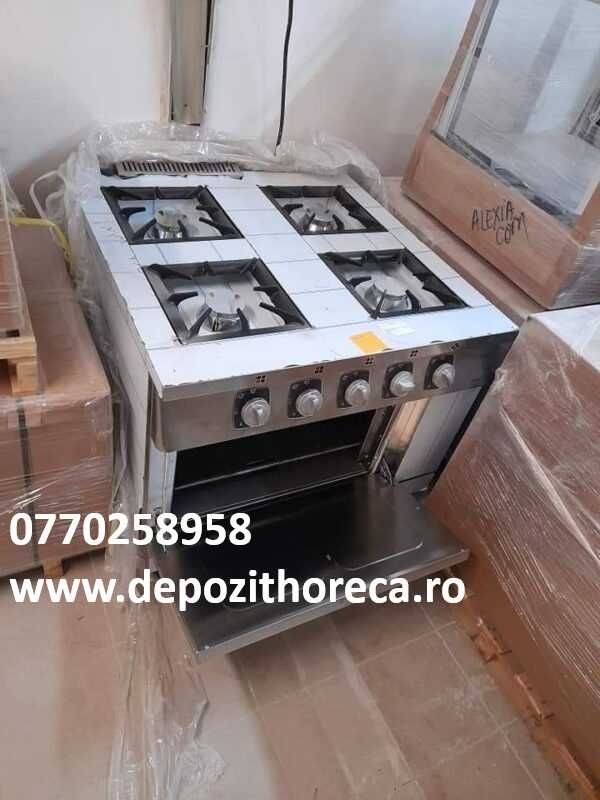 Aragaz profesional 4 ochiuri cu cuptor 800x800x850mm