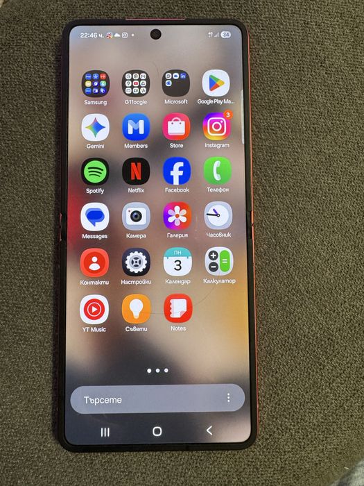 Samsung galaxy z flip 7 256 гб.