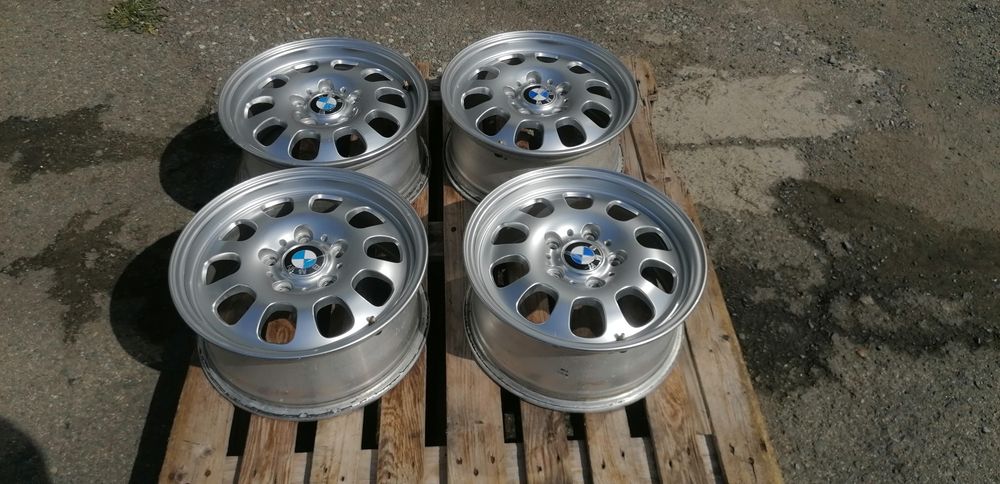 15 цола 5 х 120 мм БМВ Е46 - Оригинал - КАТО НОВИ !