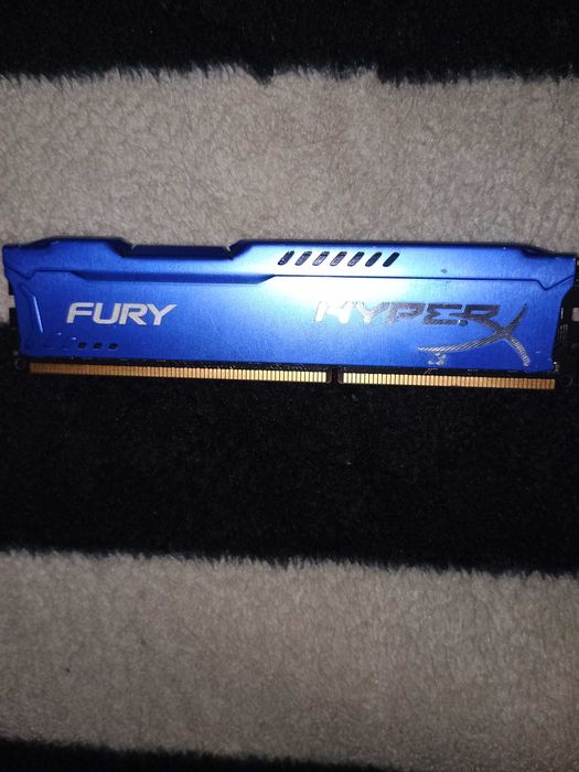 B2LFF Kingston HyperX 1530 C10 8 GB [ 1 x 8 GB ]