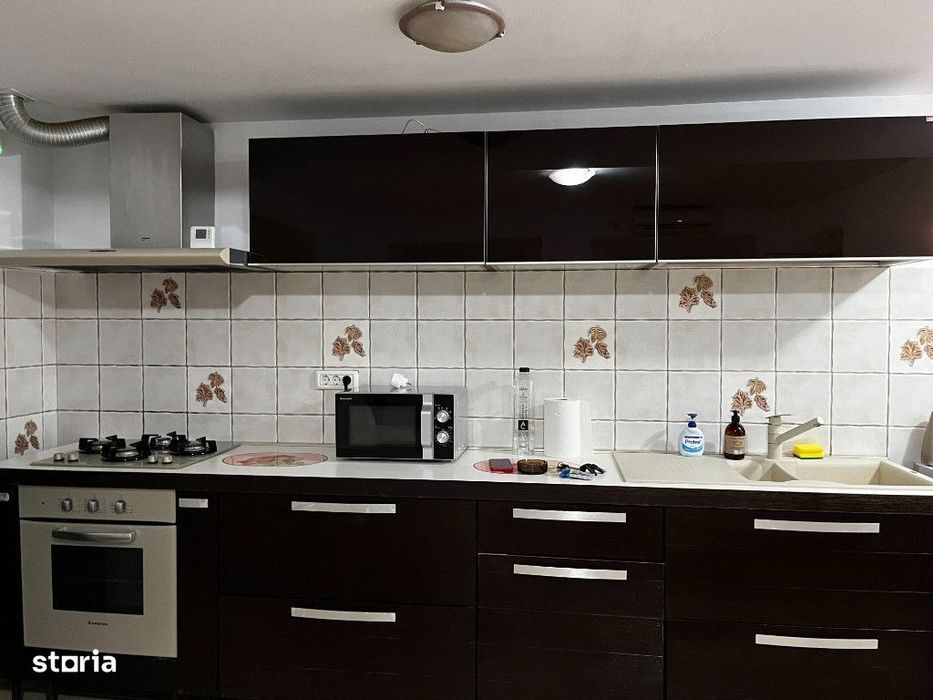 Apartament 3 Camere de Inchiriat - Zona Mihai Bravu - 150 mp