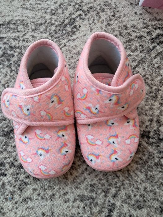 Papucei de casa mărimea 21