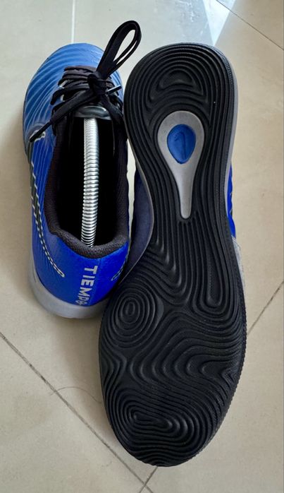 Футболни обувки за зала стоножки Nike Tiempo