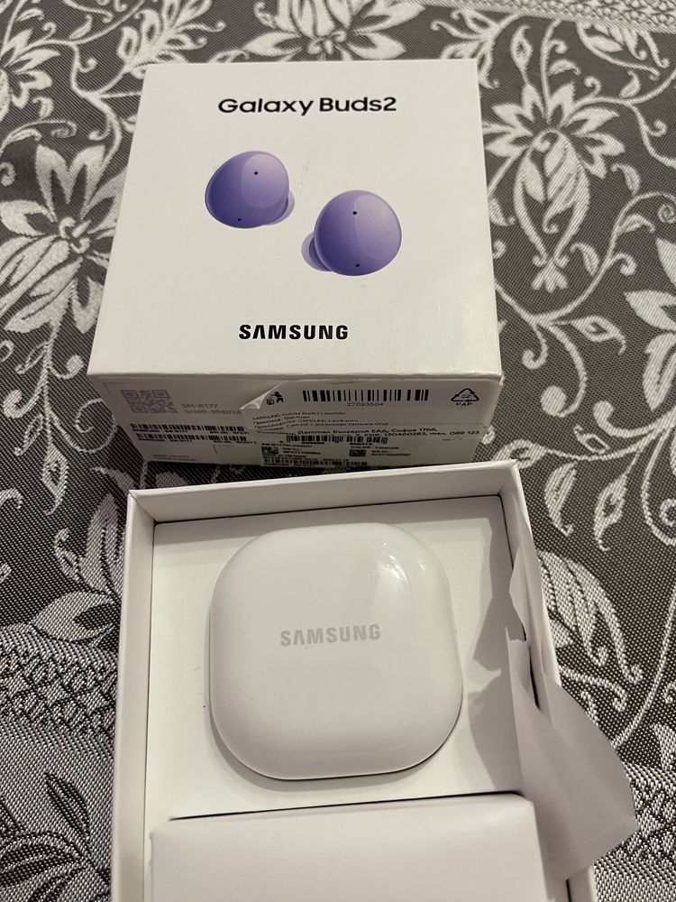 Samsung galaxy buds2