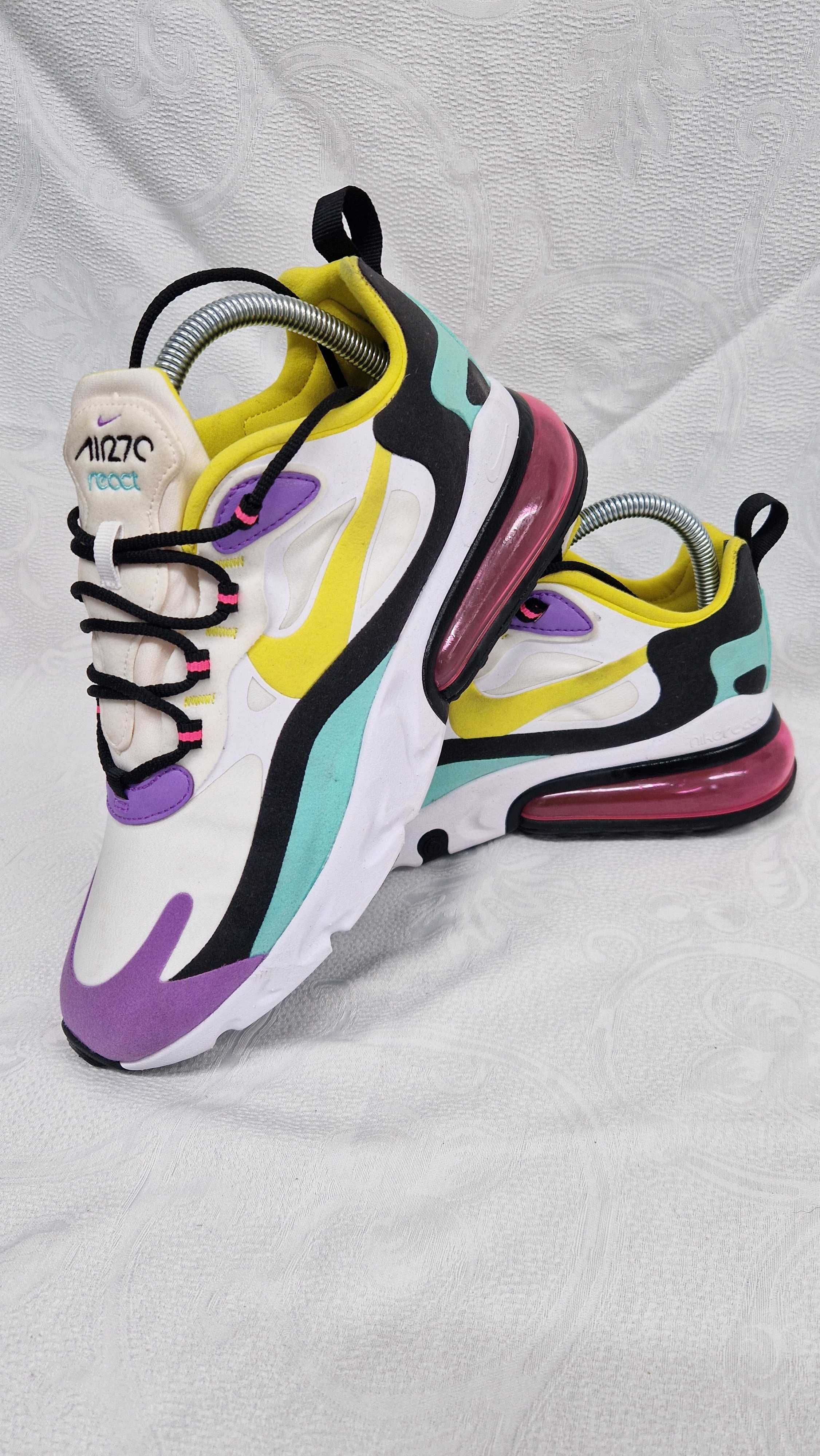 Оригинални дамски маратонки- Nike Air Max 270