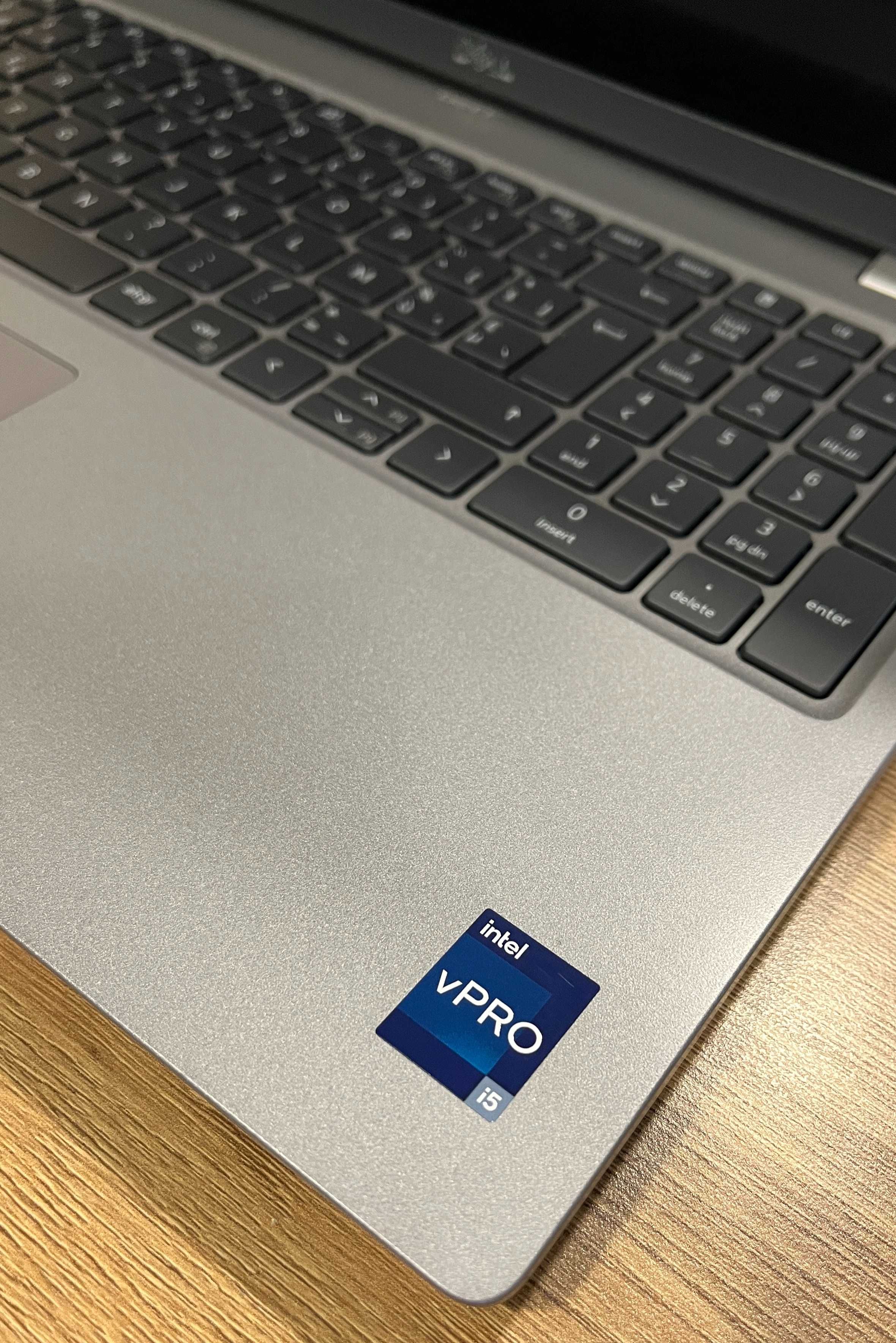 Dell Latitude 5520. Core I5-1145G7 -1.1/2.6 GHz. 16/256. 15,6" FHD