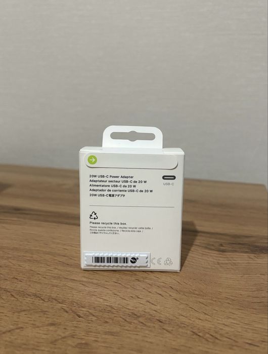 Зарядное устройство Apple (MD3J4ZM/A) USB Type-C белый