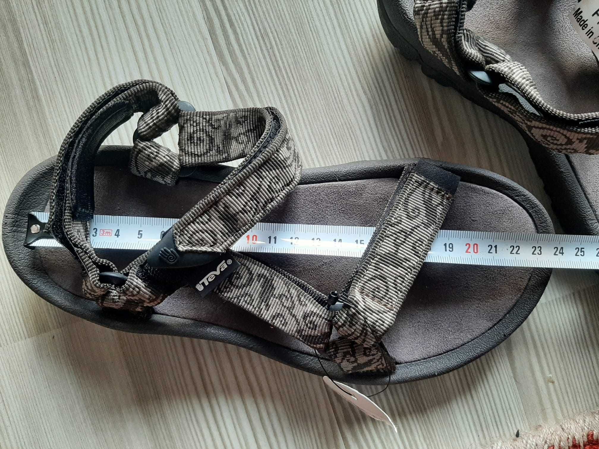 Sandale Teva marimea 37