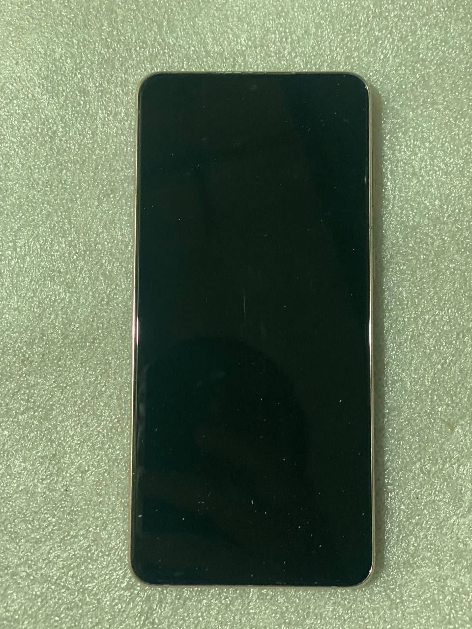Samsung s 21 pus 5g sotiladi