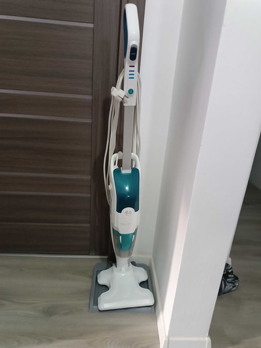 Aspirator vertical Rowenta