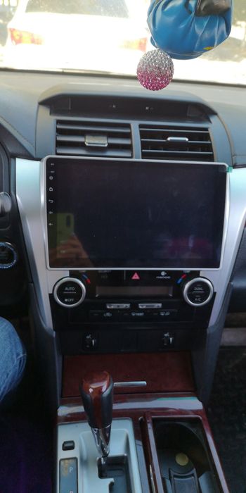 Монитор на toyota camry 50