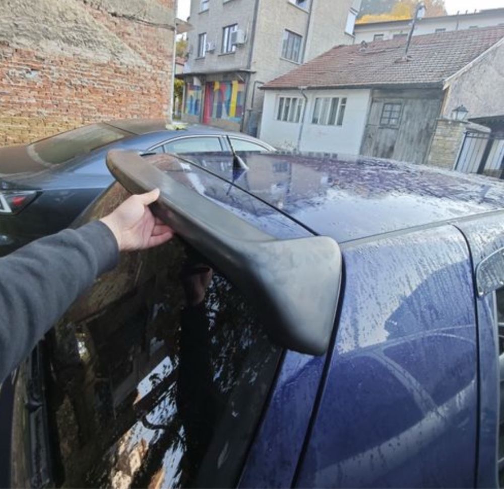 Спойлер крило за golf 4