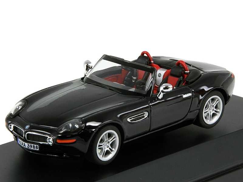 Macheta originala Bmw Z8 scara 1:43