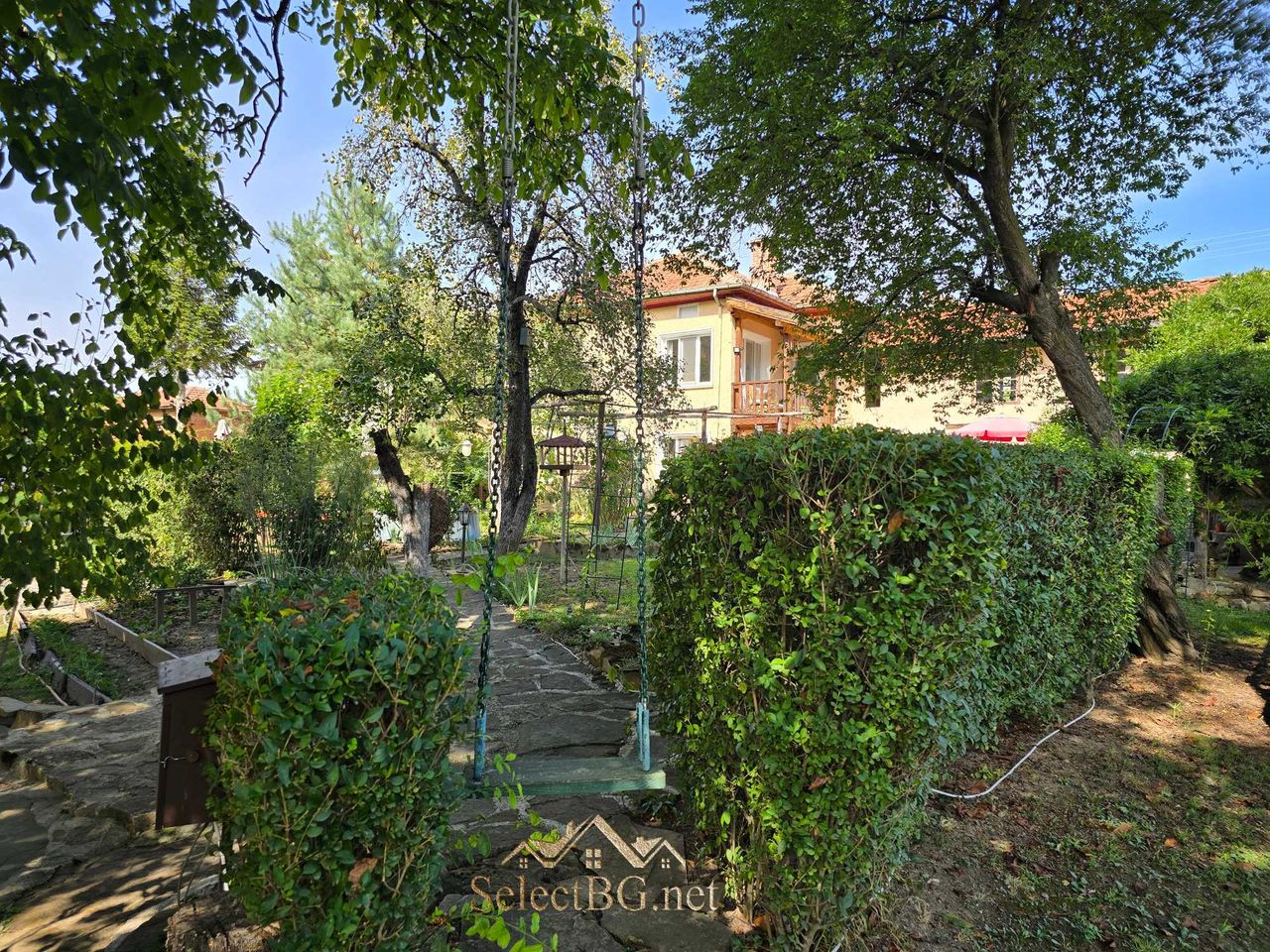 Продава се Къща в с. Янтра, Област Габрово - 186 кв.м за 968 €/кв.м - Снимка #11
