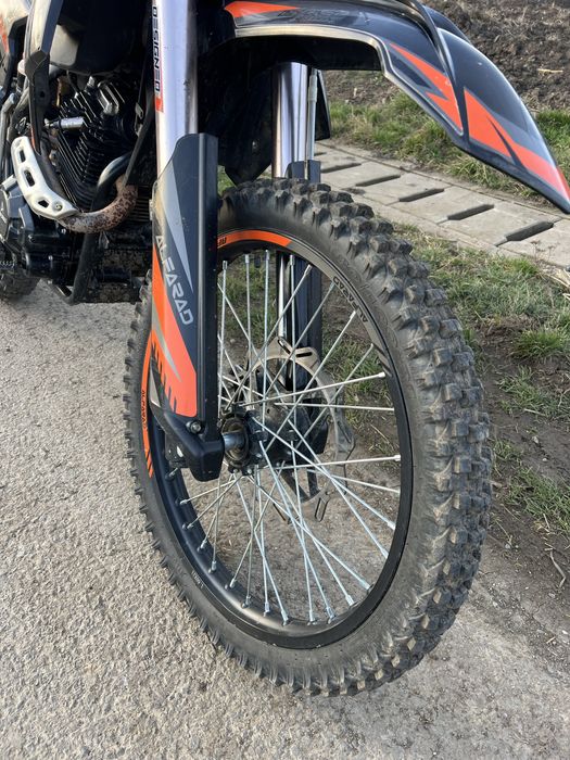 Alfarad T7 - schimb cu cross cadru mediu