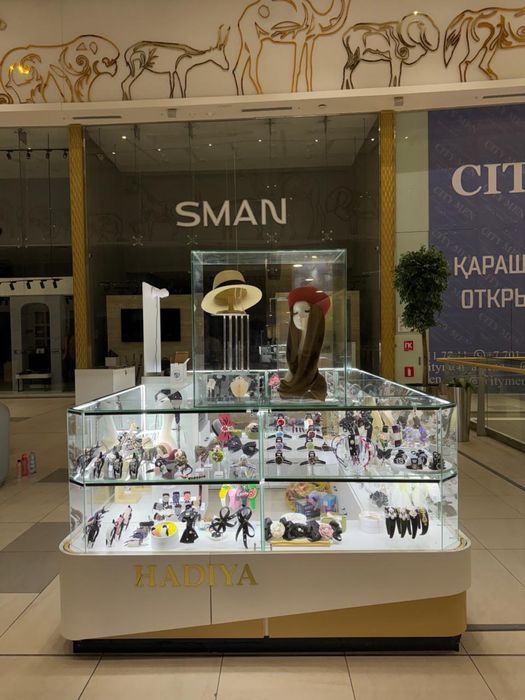 Продаётся торговый островок, киоск ветрина