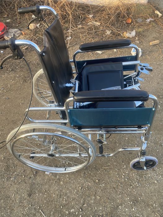 Продам инвалидную коляску
