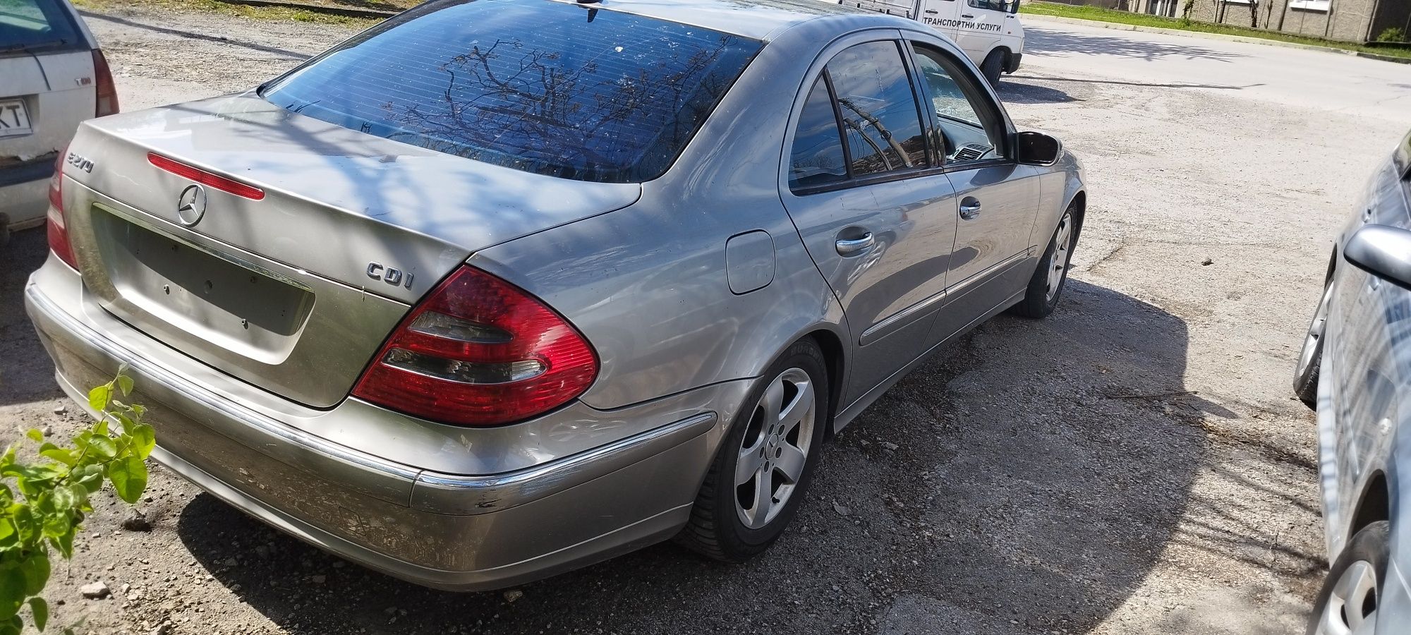 Mercedes e270 на части всичко е налично