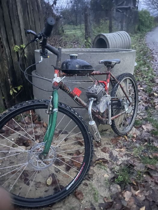 Bicicleta cu motor 80cc