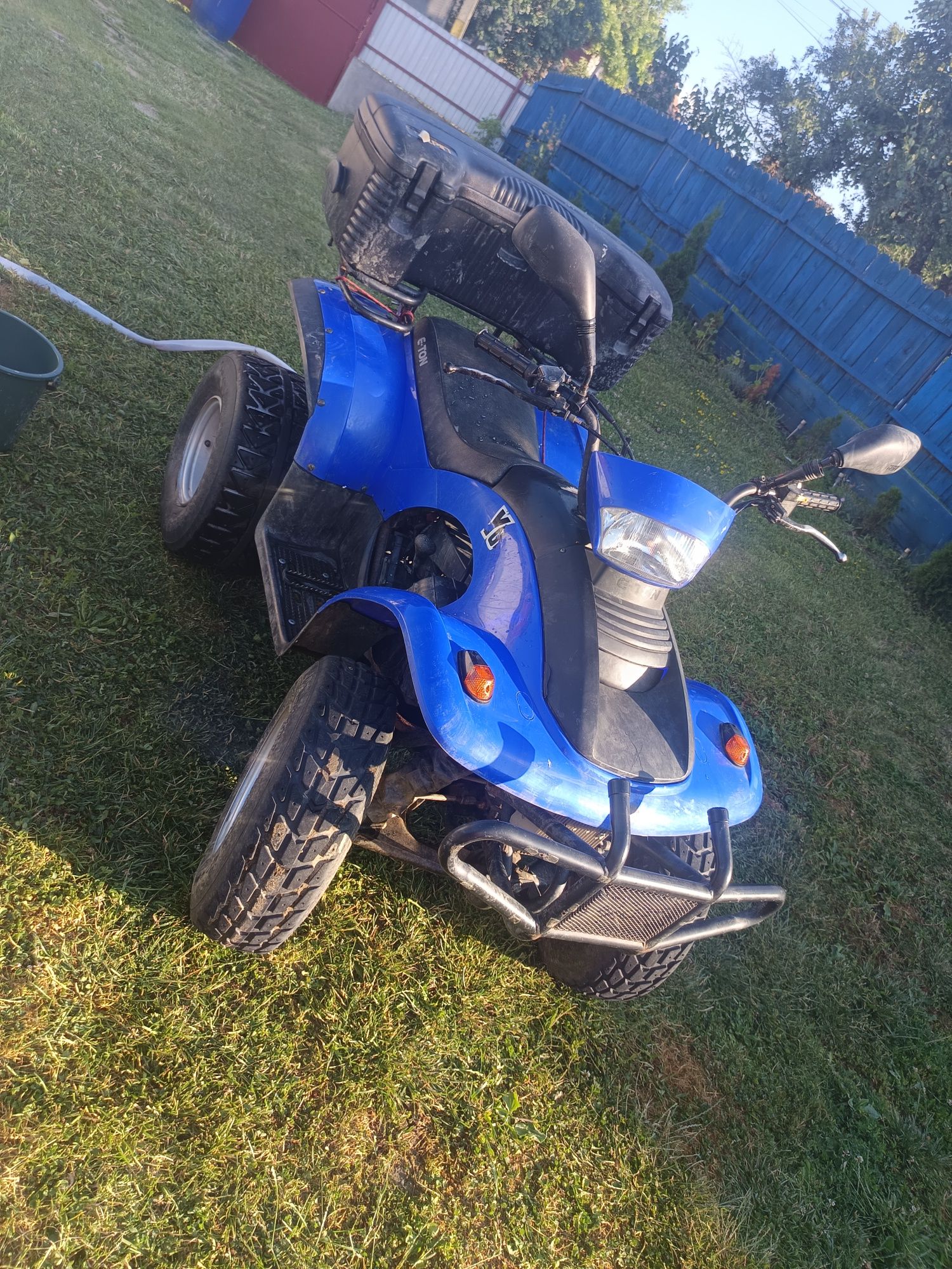 Vând atv in stare buna de funcționare