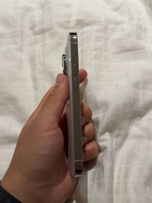 iPhone 14 Pro Silver 128 Gb - 87% baterie - liber de rețea