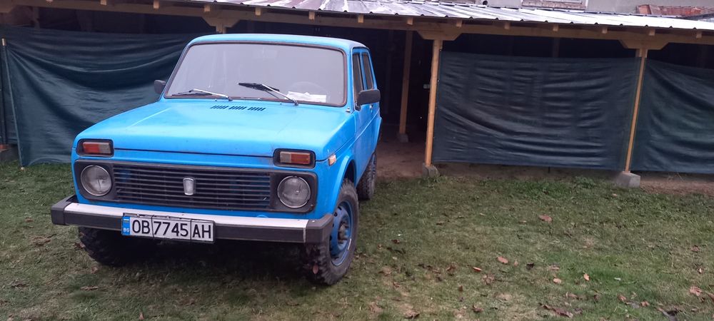 Лада нива ВАЗ 2121