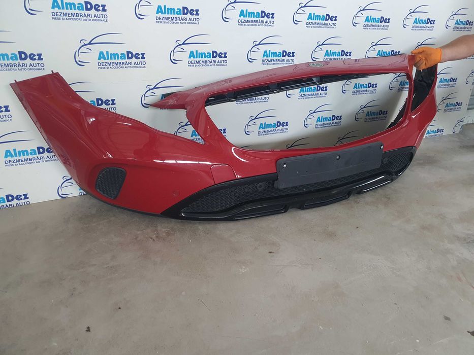 Bara fata cu defect  Mercedes GLA 250 X156 2018 cod motor 270920