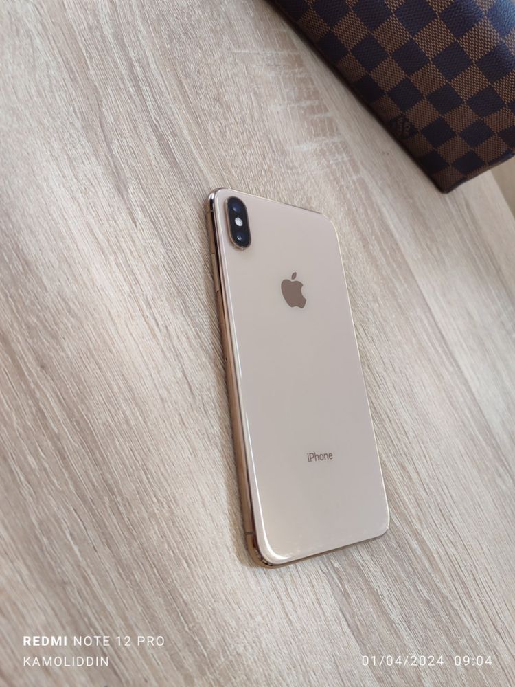 iPhone  XS  MAX Gold