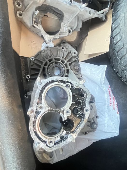 Коробка на приору