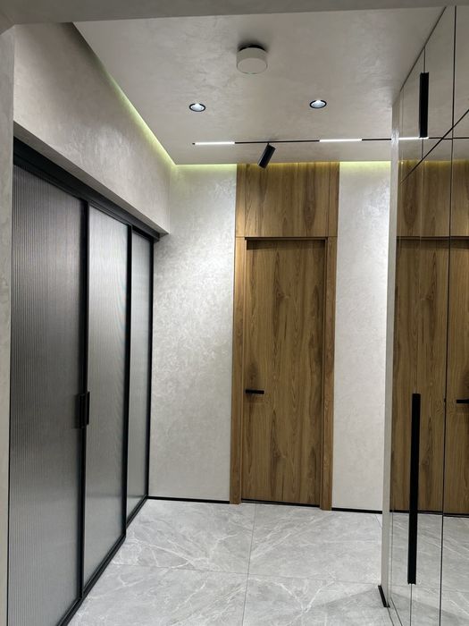 Аренда квартир ЖК Infinity 3ком 2500$ мес
Район: Мирабадский 
Количест