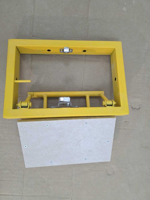 Ușă vizitare faianțabilă 20x30 cm oțel NOUA