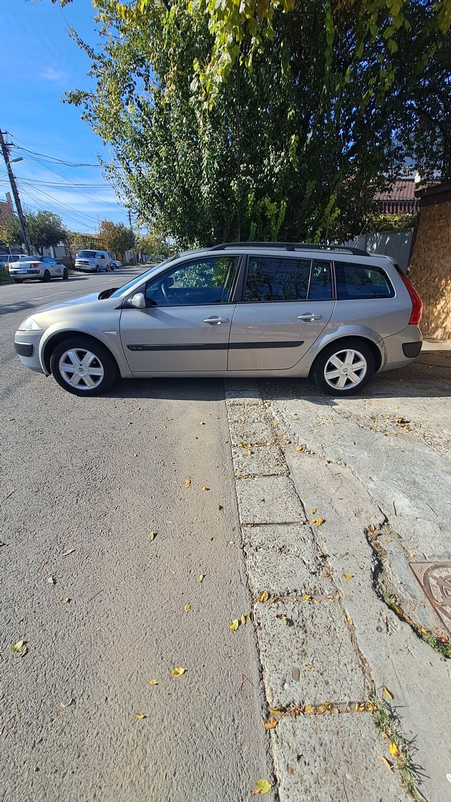 Renault megane 2006 1.6 ,benzină și GPL