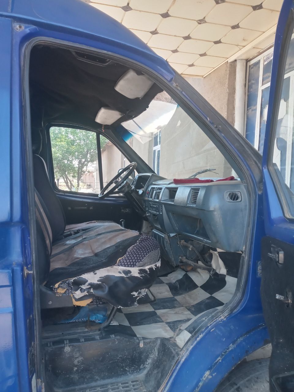 Gazel Sotiladi Xolati yaxshi