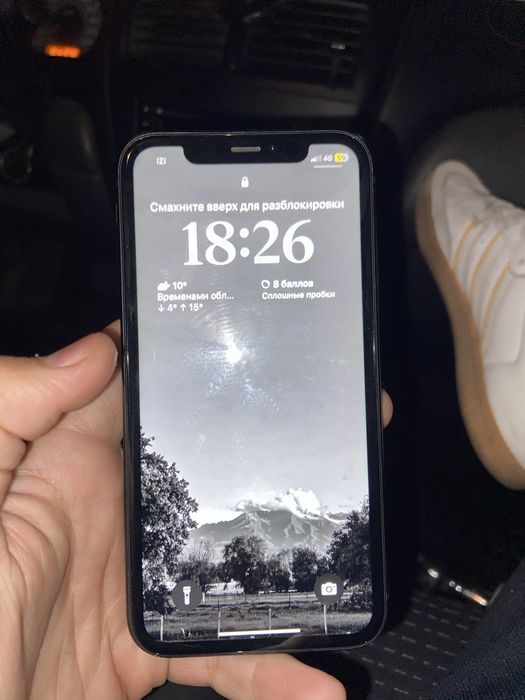 iphone xr, в хорошем состоянии.