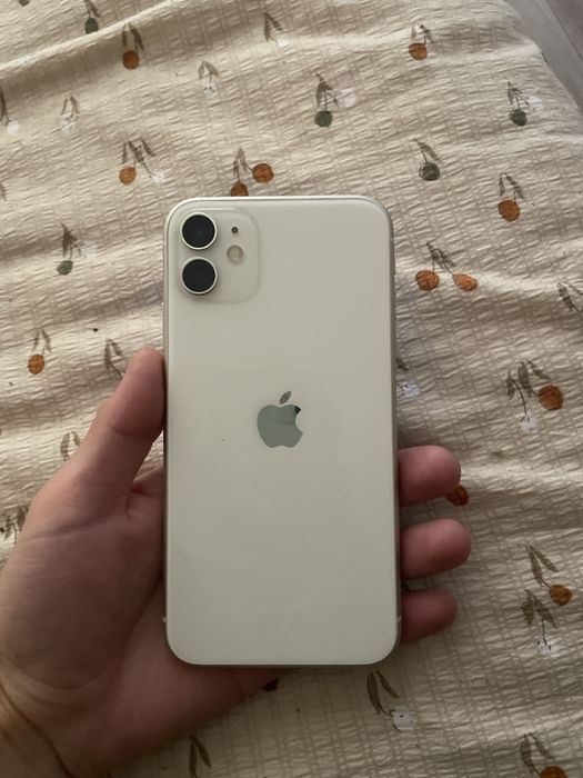 Продам или обмен айфон 11