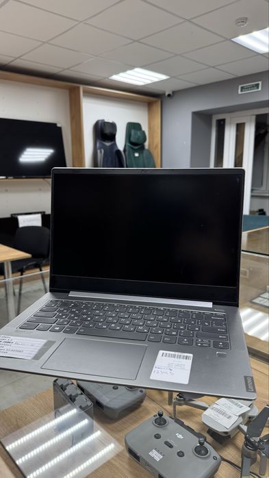 Lenovo ноутбук