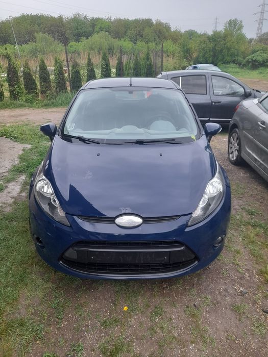 Dezmembrez ford fiesta an 2011 motor 1242 cod motor SNJB euro 5